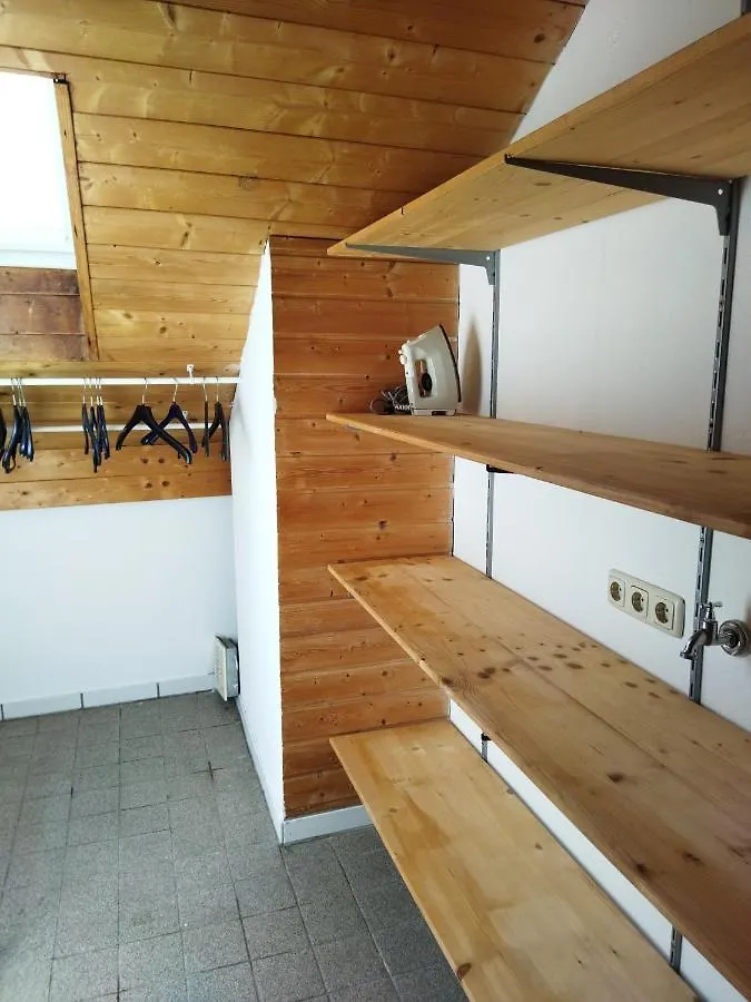 Apartment Aussergewoehnliche Atelierferienwohnung Mit Balkon An Der Donau Winzer